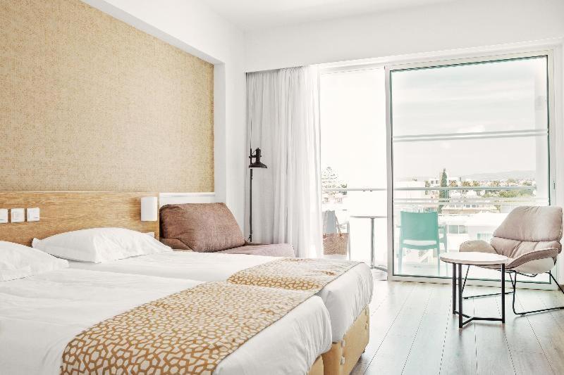 Sofianna & 4* Pafos